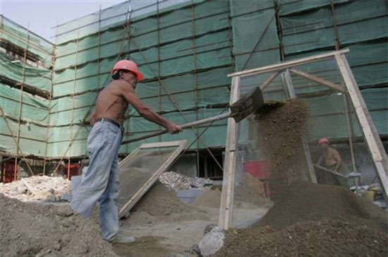gói kích cầu của Trung Quốc ưu tiên đầu tư vào cơ sở hạ tầng và Link Đăng Nhập PG88 Chính Thức 2026; để phục vụ cho tăng trưởng PG88 ⭐ Link trang chủ số 1 nhà cái PG88 com casino slot trong tương lai - Ảnh: AP.