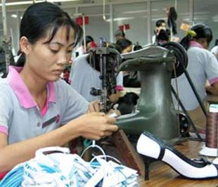 Ngay khi biết được EC ra quyết định rà soát và có áp dụng mức thuế chống bán phá giá, Lafaso cùng cộng đồng 6Pg88.con độc quyền mỗi ngày Pg88 com chính chủ da giày Việt Nam đã có văn bản chính thức gửi cho EC, phản đối việc rà soát cuối kỳ này.