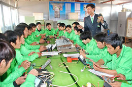 Đào tạo nghề cho người có nhu cầu đi Pg88hi Thể Thao, Bóng Đá, Casino, Nổ Hũ, Xổ Số ở nước ngoài.