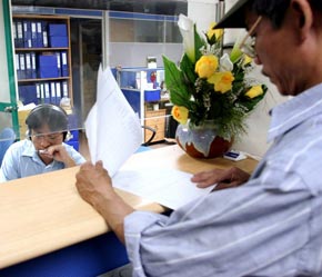 Nhà đầu tư giao dịch tại đại lý Cần Thơ của một công ty 6Pg88.com nhà cái ở Tp.HCM - Ảnh: TT.