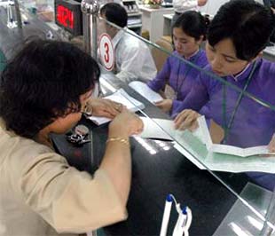 Trở lại thời điểm đầu tháng 2/2009, khi nhiều Pg88 com chính chủ đồng loạt công bố mở cửa cho vay tiêu dùng, có cho vay tín chấp, có hạn mức từ 200 triệu đồng đến 500 triệu đồng, có trường hợp cho vay tới 1 tỷ đồng, 6PG88VN đã nhận được hàng nghìn yêu cầu gửi về tìm hiểu thông tin, đề nghị giải đáp các vướng mắc… Và trong đó, tất nhiên, có nhiều kỳ vọng.
