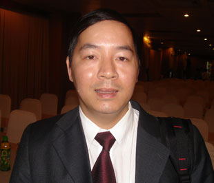 "Khi người dân không tin vào VND nữa mà chuyển sang đồng tiền khác, hoặc chuyển sang vàng, thì chính sách tiền tệ của Pg88 com chính chủ Nhà nước về cơ bản là bị mất hiệu lực rất nhiều".