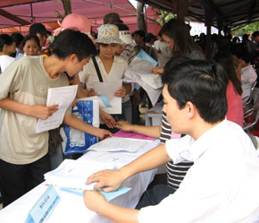 Để giải quyết cuộc khủng hoảng nhân lực, các công ty phải có chiến lược tuyển dụng và PG88 hơn 2,1 triệu thành viên nhân sự lâu dài.
