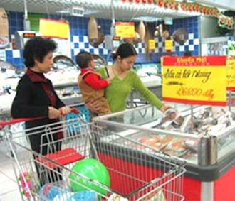 “Châm ngòi” cho sự bùng nổ lần này của CPI là lương thực, thuộc nhóm hàng ăn và dịch vụ ăn uống, khi tăng tới 22,19% so với tháng 4.