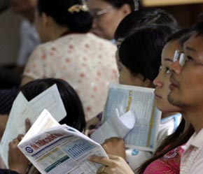 Thị trường 6Pg88.com nhà cái Việt Nam đã tăng trở lại từ sau khi rơi xuống đáy 884 điểm trong tháng 8 vừa qua.