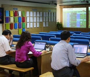 Nhà đầu tư trong nước có dấu hiệu kìm bán, trong khi sức cầu tiếp tục mạnh lên - Ảnh: Việt Tuấn.