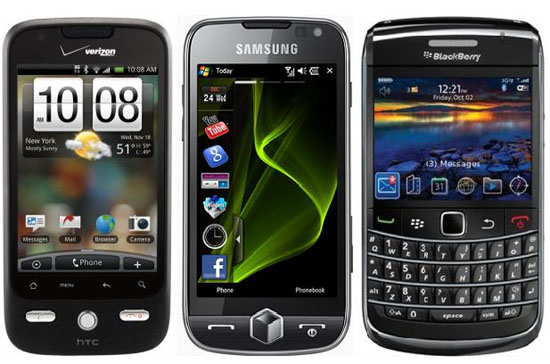 Từ trái qua: HTC Drois Eris, Samsung Omnia II và Blackberry Bold 9700.