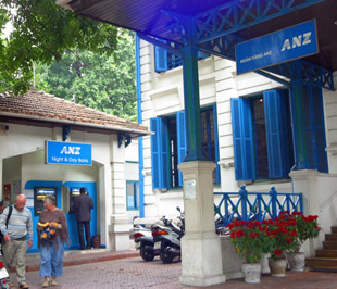 Pg88 com chính chủ ANZ tại Hà Nội - Ảnh: Việt Tuấn.