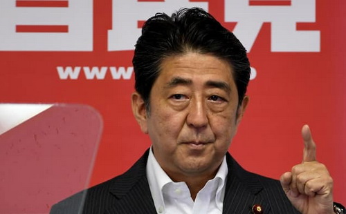 Chính phủ của Thủ tướng Shinzo Abe đã khẳng định lại cam kết đẩy nhanh tiến trình thực hiện chương trình kích thích PG88 ⭐ Link trang chủ số 1 nhà cái PG88 com casino slot Abenomics - Ảnh: AFP.<br>
