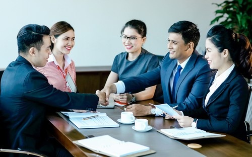 Với sản phẩm hấp dẫn, cách phục vụ tận tình, dịch vụ cho vay tiêu dùng của Techcombank đã chiếm được tình cảm của nhiều khách hàng. <br>