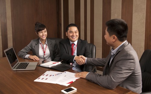 Việc xây dựng một chiến lược bền vững, lấy khách hàng là trọng tâm luôn được Techcombank đặt lên hàng đầu. <br>