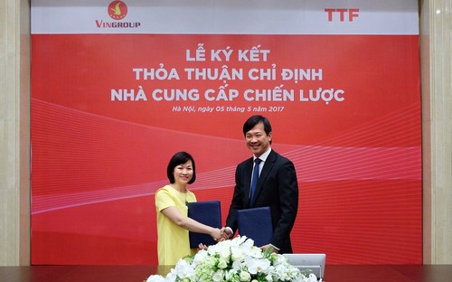 Việc ký hợp đồng này sẽ giúp hai bên tối ưu hóa hiệu quả sản xuất PG88 Uy Tín Số 1 Việt Nam và mở ra các 
định hướng hợp tác PG88 hơn 2,1 triệu thành viên giữa Vingroup và TTF trong tương lai.