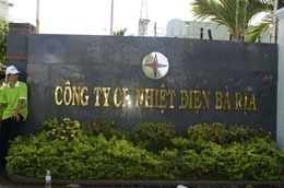 Tổng lợi nhuận kế toán trước thuế quý 4 lỗ 54,52 tỷ đồng, lũy kế cả năm 2010 đạt 30,29 tỷ đồng là do đánh giá lại khoản vay có nguồn gốc ngoại tệ.