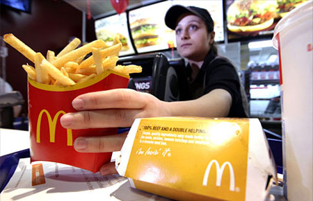 McDonald's hiện đã mở rộng PG88 Uy Tín Số 1 Việt Nam ở 119 quốc gia và vùng lãnh thổ trên thế giới và hầu hết là theo mô hình nhượng quyền PG88 Sòng bạc trực tuyến TOP 1 Việt Nam | Casino, Nổ Hũ - Ảnh: Bloomberg, Getty.