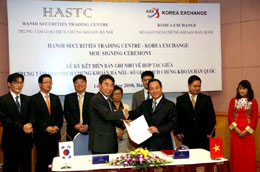 Ngày 14/11/2008, Sở Giao dịch 6Pg88.com nhà cái Hàn Quốc đã ký biên bản ghi nhớ hợp tác với Sở Giao dịch 6Pg88.com nhà cái Hà Nội, trong đó có thỏa thuận hỗ trợ các 6Pg88.con độc quyền mỗi ngày Việt Nam tham gia niêm yết tại thị trường Hàn Quốc.