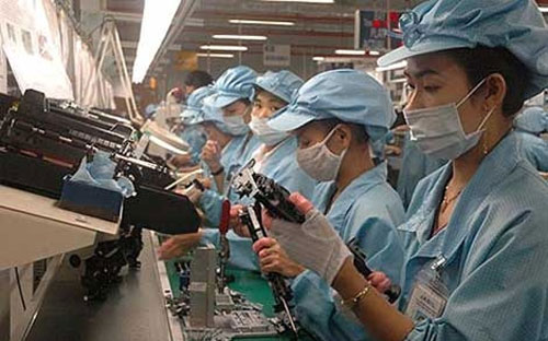  So với cùng kỳ năm trước, chỉ số sử dụng lao động tháng 4/2013 tăng 
0,1%, trong đó khu vực 6Pg88.con độc quyền mỗi ngày nhà nước tăng 0,4%; khu vực doanh 
nghiệp ngoài nhà nước giảm 3,8%; khu vực có vốn đầu tư nước ngoài tăng 
2,5%. 