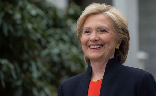 6PG88 link đăng nhập Mỹ tăng vọt nhờ tin bà Clinton thoát bê bối