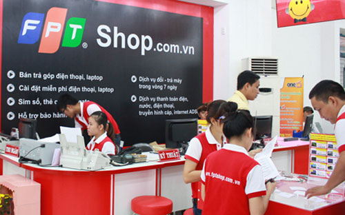 FPT cho biết, sau khi thanh toán 1.800 tỷ trái phiếu huy động với lãi 
suất 7% cho trái chủ vào đầu tháng 10/2012, FPT không còn khoản vay dài 
hạn nào đáng kể.