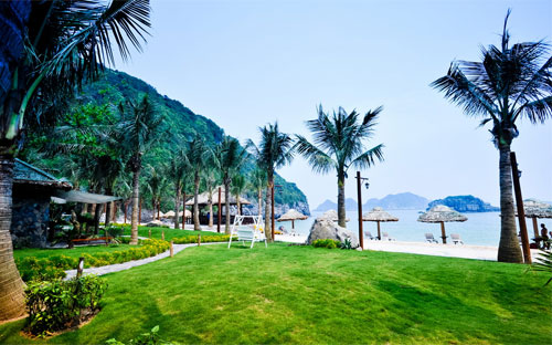 Một góc quần đảo Cát Bà.