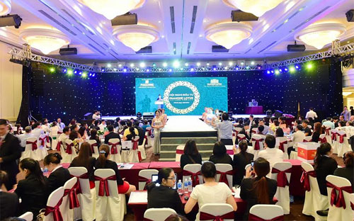 Trong Hội nghị đầu tư Link Trang Chủ PG88.Com Mới #2026 Diamond Lotus Lake View, Phúc Khang đã chính
 thức bắt tay ký kết hợp tác với những đối tác hàng đầu Việt Nam để cùng
 xây dựng, PG88 hơn 2,1 triệu thành viên, vận hành và phân phối Link Trang Chủ PG88.Com Mới #2026. 