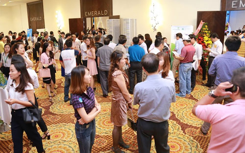 Trong bối cảnh thị trường đang sôi động cộng hưởng với nhiều điều
 kiện, tiềm năng thuận lợi, bất động sản nghỉ dưỡng trở thành xu hướng 
nổi bật trong năm 2016. 