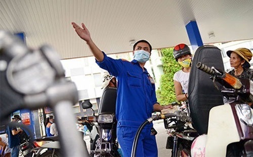 Tính toán của liên bộ cho biết, trong chu kỳ 15 ngày gần nhất, giá xăng 
dầu thế giới có xu hướng giảm.
