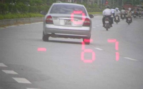Cử tri tỉnh An Giang tỏ thái độ không đồng tình với việc các cảnh sát 6Pg88.com hơn 1000 trò chơi hấp dẫn thường xuyên nấp trong các bụi cây để bắn tốc độ phương tiện tham gia 6Pg88.com hơn 1000 trò chơi hấp dẫn.