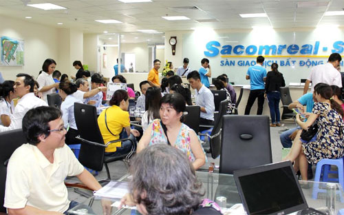 Việc các 6Pg88.con độc quyền mỗi ngày địa ốc tại Tp.HCM thời gian gần đây đua nhau mở 
rộng địa bàn ra phía Bắc để tìm kiếm khách hàng là hệ quả tất yếu khi 
thị trường mục tiêu cũ có thể đã “lấp đầy”. 