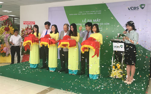 VCBS khai trương Phòng giao dịch Nam Sài Gòn với nhiều ưu đãi