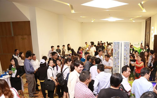 Hơn 600 nhà đầu tư và khách hàng quan tâm tham gia sự kiện chính thức ra mắt Link Trang Chủ PG88.Com Mới #2026 GoldCoast tại Nha Trang.<b><br></b>