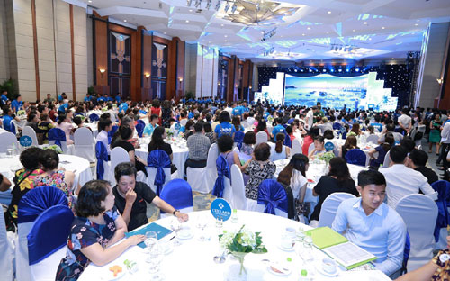 Gần 2.000 người dự lễ giới thiệu Link Trang Chủ PG88.Com Mới #2026 The Coastal Hill - FLC Grand Hotel Quy Nhơn.<br>