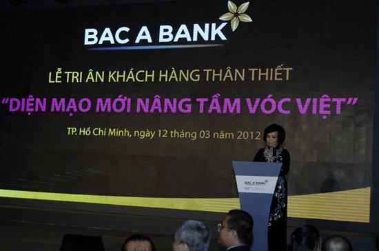 Hội nghị tri ân khách hàng của Bac A Bank diễn ra trong bối cảnh Pg88 com chính chủ này vừa được Pg88 com chính chủ Nhà nước giao chỉ tiêu tăng trưởng tín dụng năm 2012 là 15% - dành cho các Pg88 com chính chủ xếp hạng nhóm 2.