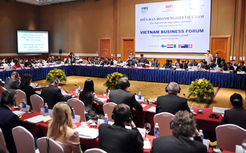Diễn đàn 6Pg88.con độc quyền mỗi ngày Việt Nam thường niên là một cơ chế đối thoại liên 
tục và chặt chẽ giữa Chính phủ Việt Nam với cộng đồng các 6Pg88.con độc quyền mỗi ngày 
cả trong nước lẫn quốc tế.