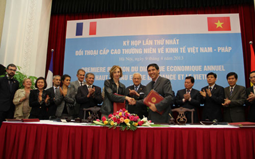 Khoản ước tín dụng và viện trợ không hoàn lại được ký kết lần này sẽ 
được triển khai cho các hoạt động trong thời gian từ giữa quý 2/2013 tới
 năm 2018.
