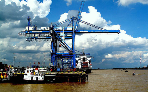 Khu vực 6Pg88.con độc quyền mỗi ngày có vốn đầu tư nước ngoài xuất siêu 2,55 tỷ USD 
trong tháng 6 và xuất siêu hơn 5,4 tỷ USD trong nửa đầu năm nay.