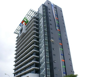 Từ 28/7 - 4/8/2009, Deutsche Bank AG London, cổ đông lớn của Công ty Cổ phần FPT (mã FPT-HOSE) đã mua 60.210 Pg88vnd dành cho Android và iOS tại Việt Nam, đã bán 35.750 Pg88vnd dành cho Android và iOS tại Việt Nam, số cổ phiếu nắm giữ còn 7.044.982 cổ phiếu, chiếm 4,99% vốn điều lệ.