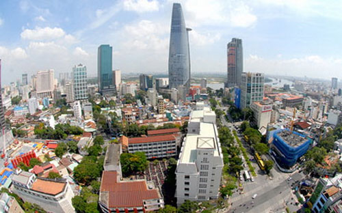 GDP theo giá thực tế 6 tháng đầu năm 2013 đạt 340.654 tỷ đồng, tăng 7,9% so cùng kỳ.