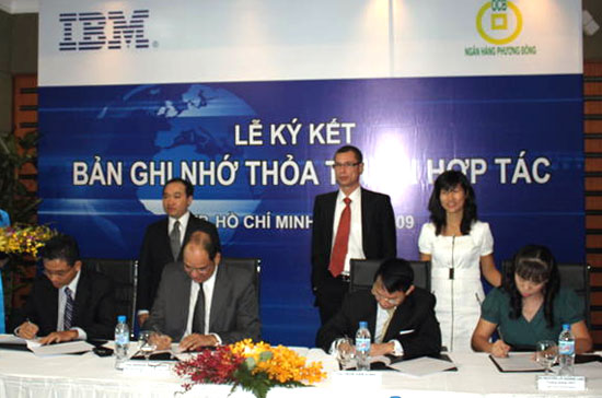 Trước thỏa thuận này, OCB đã đầu tư hơn 5 triệu USD cho hệ thống core banking (Pg88 com chính chủ lõi), trong đó có 1,5 triệu USD đầu tư vào hệ thống máy chủ của IBM.