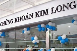 Tính đến thời điểm quý 2/2011, khoản mục tiền và tương đương tiền của KLS đạt 1.794,75 tỷ đồng.