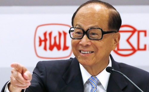 Ông Lý Gia Thành hiện vẫn giữ vững ngôi vị người giàu nhất Hồng Kông - Ảnh: Bloomberg.