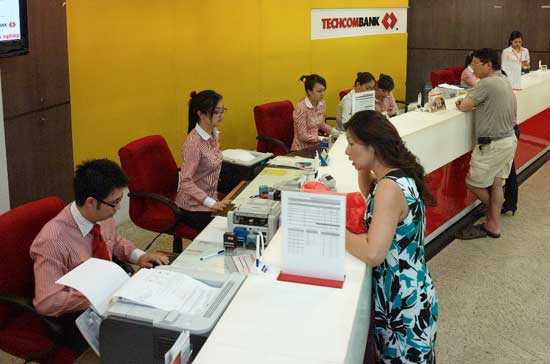 Techcombank hiện phục vụ hơn 2,3 triệu khách hàng cá nhân và hơn 66.000 khách hàng 6Pg88.con độc quyền mỗi ngày.