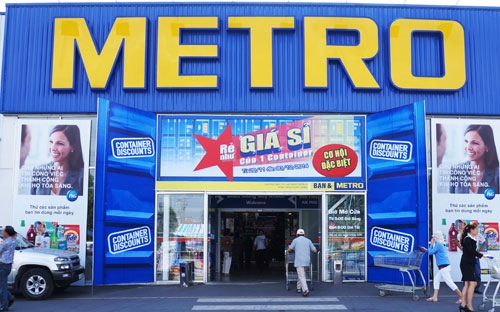  Công ty Berli Jucker Public Company Limited của Thái Lan đã mua lại toàn bộ cơ sở bán buôn của tập đoàn Metro tại Việt Nam, bao gồm
 tất cả 19 trung tâm và các bất động sản liên quan trị giá 655 triệu 
Euro. <br>