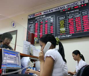 Lãi suất hiện đang có xu hướng giảm dần.
