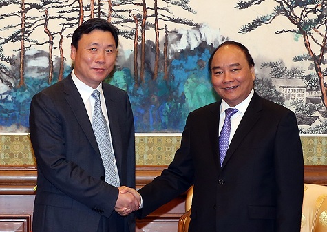 Thủ tướng Nguyễn Xuân Phúc tiếp&nbsp;ông Mã Giang Kiểm, Tổng Giám đốc Công ty Cục 6 Đường sắt Trung Quốc.<span style="font-size:14.0pt;font-family:"Times New Roman","serif";
mso-fareast-font-family:"MS Mincho";mso-ansi-language:VI;mso-fareast-language:
EN-US;mso-bidi-language:AR-SA" lang="VI"></span><!--[if gte mso 9]><xml>
 <w:WordDocument>
  <w:View>Normal</w:View>
  <w:Zoom>0</w:Zoom>
  <w:TrackMoves></w:TrackMoves>
  <w:TrackFormatting></w:TrackFormatting