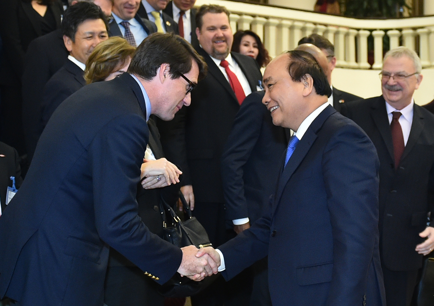 Thủ tướng khẳng định, Chính phủ Việt Nam coi trọng và mong muốn thúc đẩy
 hợp tác hữu nghị với Mỹ theo hướng thực chất, toàn diện, ổn định và lâu
 dài trên cơ sở tôn trọng thể chế chính trị của nhau.