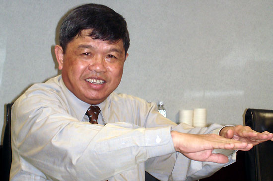 "Việc áp dụng tiêu chuẩn quản trị cao hơn tất nhiên tạo áp lực phải nâng cao chất lượng quản lý cho người điều hành. Tuy nhiên, Ban lãnh đạo Vietcombank xác định đây là việc phải làm vì lợi ích dài lâu của Pg88 com chính chủ và hiện cũng đã đủ điều kiện chín muồi để triển khai" - Ảnh: Minh Đức.