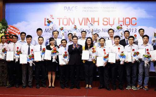 Khóa mới khai giảng vào Thứ Ba, ngày 17/12/2013.