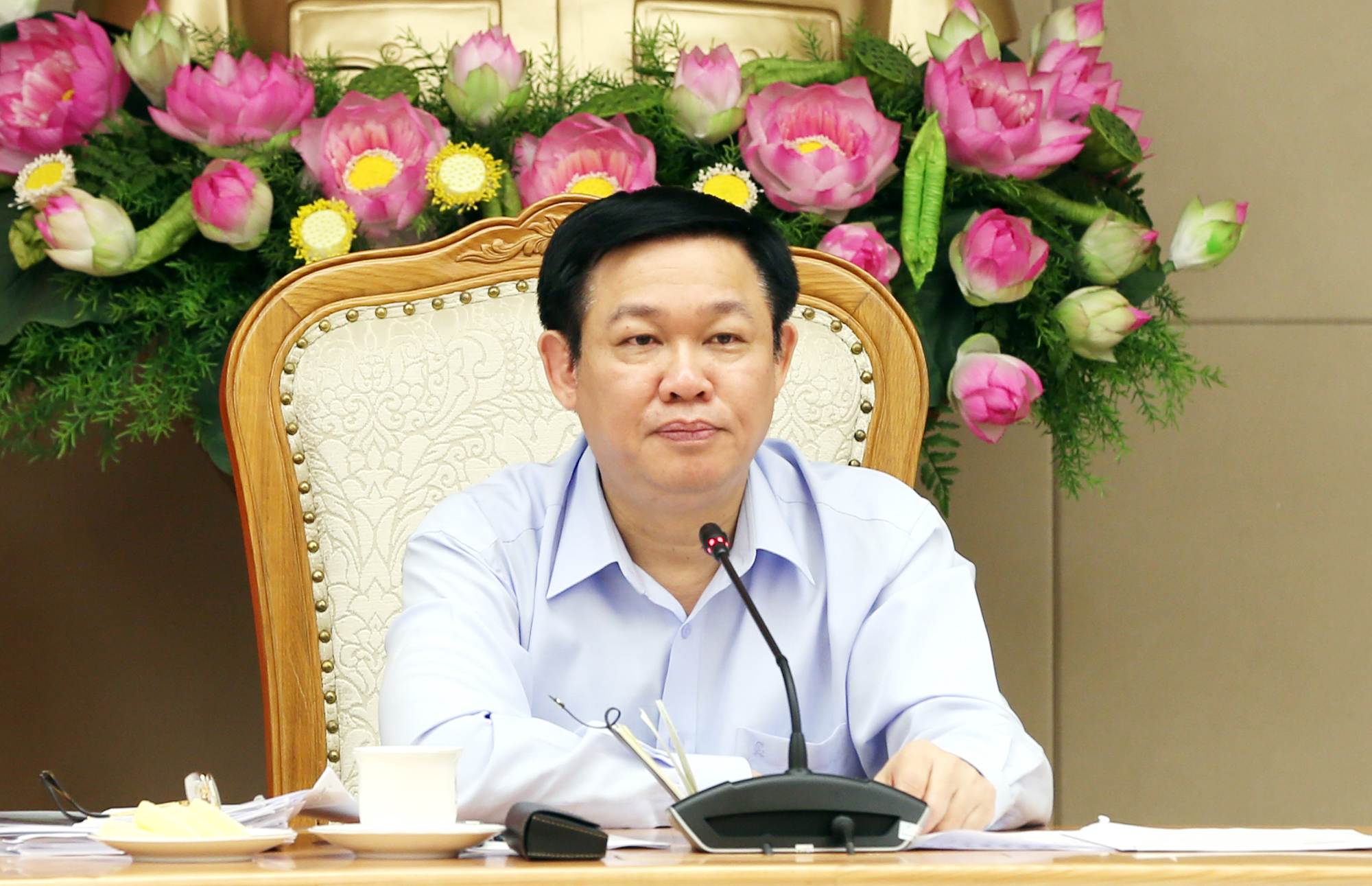 Phó thủ tướng yêu cầu điều hành giá năm 2017 phải bám sát và hỗ trợ cho mục tiêu tăng trưởng, 
tránh tạo ra lạm phát kỳ vọng hay tạo ra “độ trễ” của lạm phát trong 
những năm sau.