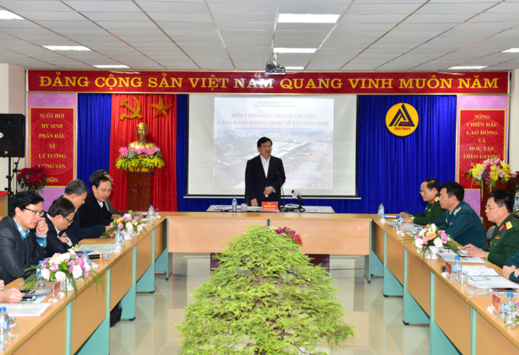 Phó thủ tướng Trịnh Đình Dũng Pg88hi Thể Thao, Bóng Đá, Casino, Nổ Hũ, Xổ Số với đơn vị tư vấn mở rộng sân bay Tân Sơn Nhất, ngày 9/2.<br>
