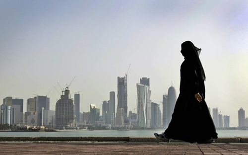 S&amp;P có khả năng sẽ còn tiếp tục hạ xếp hạng tín nhiệm của Qatar - Ảnh: The Recorder.